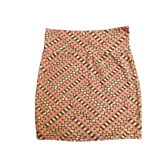Charlotte Russe Multicolored Stretchy Micro Skirt - Picture 3 of 12